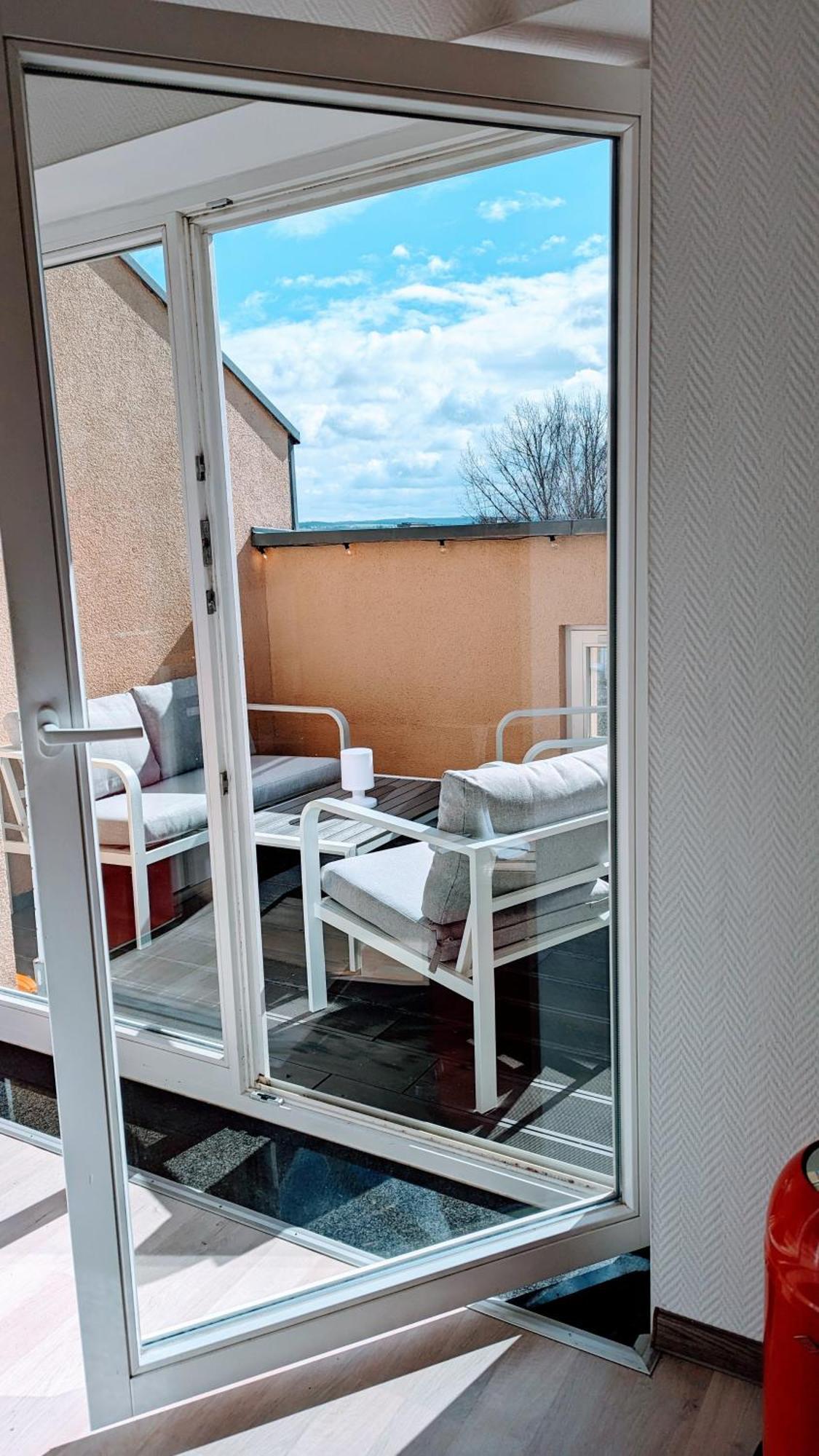 Rooftop Art Apartment, E-Roller,Ausblick,Wlan,Tv Chemnitz Exterior photo